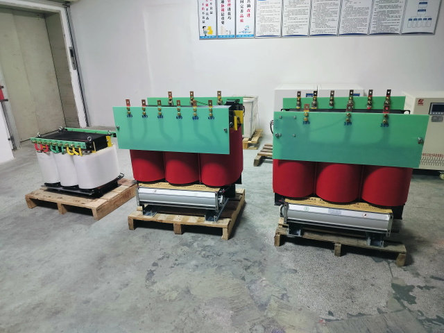 赣县KS11-1000KVA矿用变压器